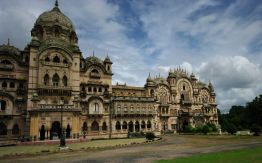 Explore Enchanting Amazing Luxury Private Tours India